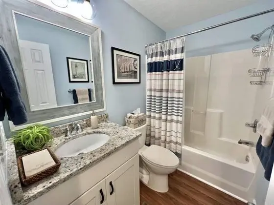 Daire (Waterway Village 23-D)