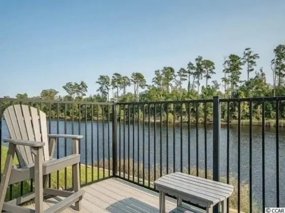 Daire (Waterway Village 23-D)