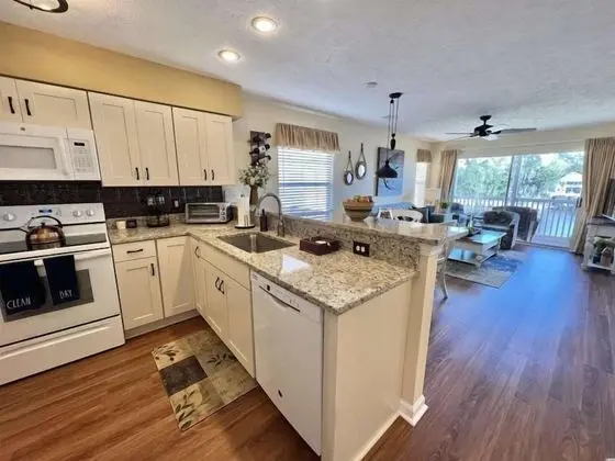 Daire (Waterway Village 23-D)