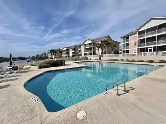 Daire (Waterway Village 23-D)