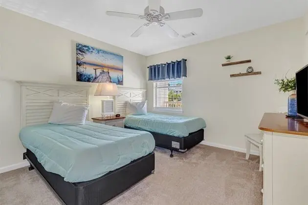 Daire (Waterway Village 23-D)