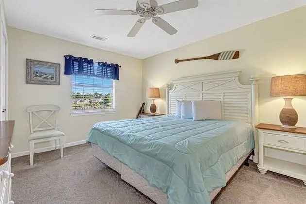 Daire (Waterway Village 23-D)