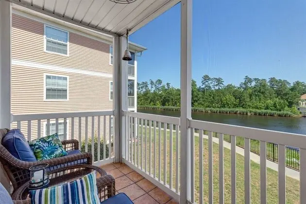 Daire (Waterway Village 23-D)