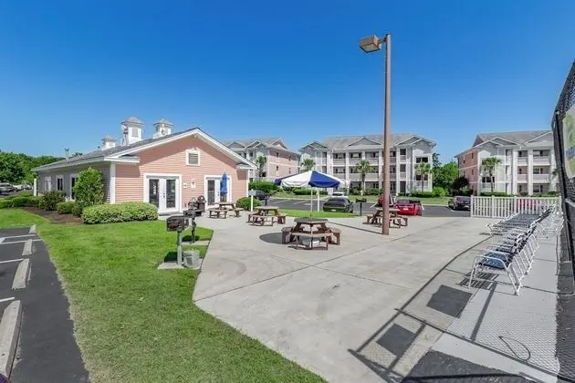Daire (Waterway Village 23-D)