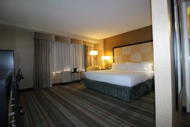 1 Çift ​​kişilik Yatak King Size Bed