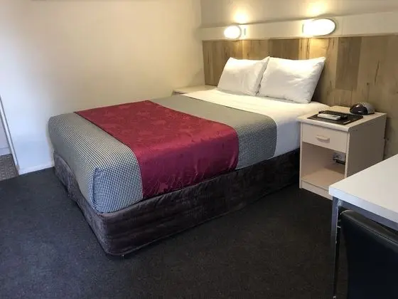 Deluxe Tek Büyük Yataklı Oda, 1 Büyük (Queen) Boy Yatak