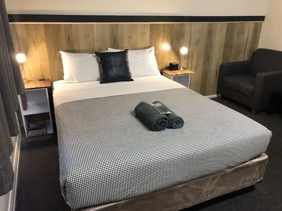 Deluxe Tek Büyük Yataklı Oda, 1 Büyük (Queen) Boy Yatak