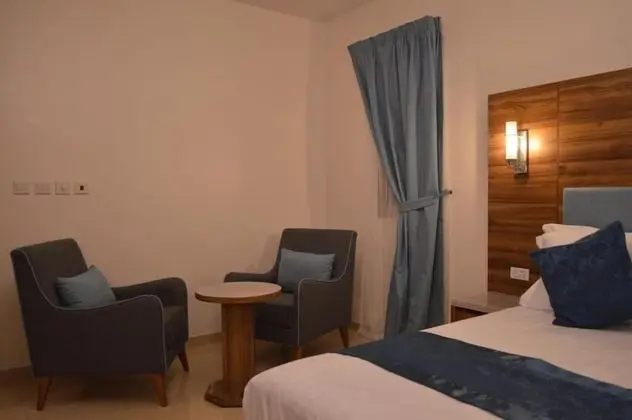 Deluxe Villa, 4 Yatak Odası, Havuz Manzaralı