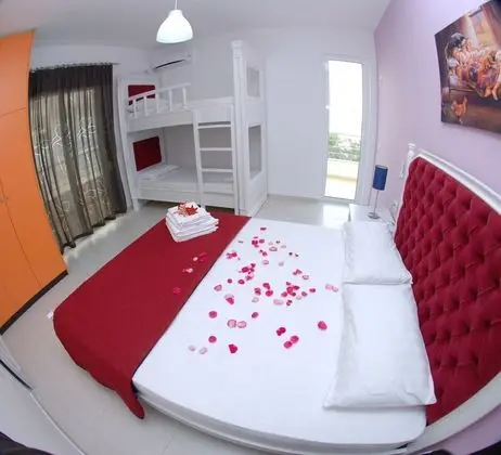 One bedroom Apartments balcony Nr.1