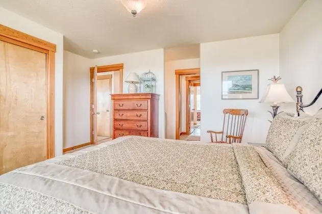 Ev, Birden Çok Yatak (Wave Catchers)