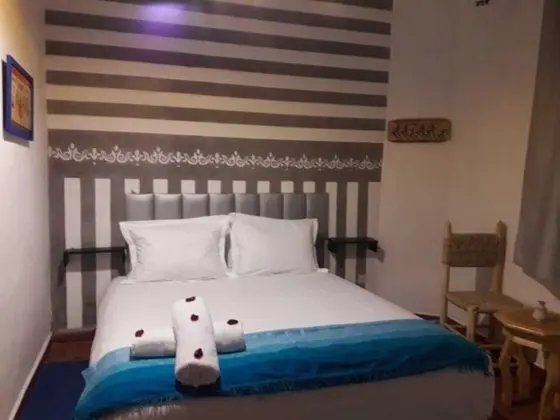 Standard Tek Büyük Yataklı Oda (112)