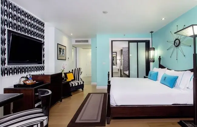 Sunset Room