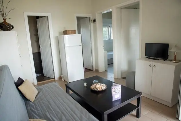 Apart Daire, Deniz Manzaralı, Denize Sıfır