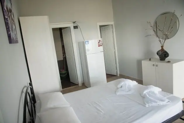 Standard Stüdyo, Deniz Manzaralı, Denize Sıfır