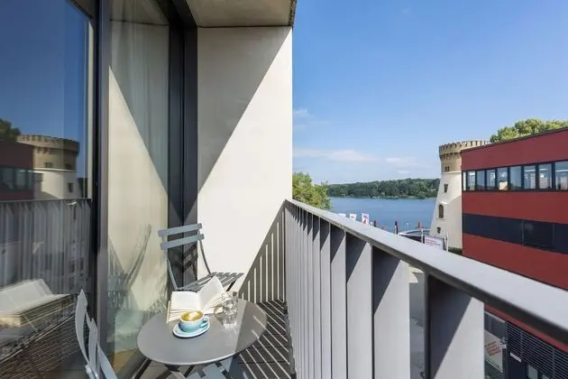 Apart Daire, Balkon, Kısmi Göl Manzaralı (AA)