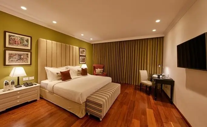 The Waverly room