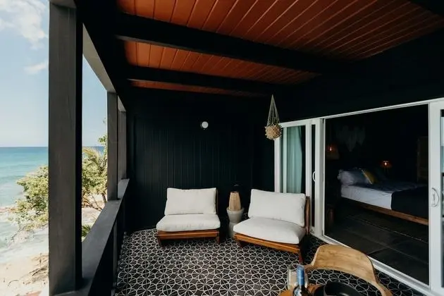 Standard Oda, 1 En Büyük (King) Boy Yatak, Balkon, Okyanus Manzaralı