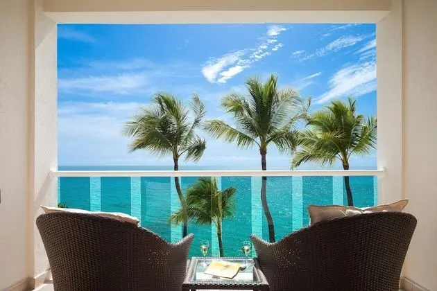 Ocean Front, Junior Suite
