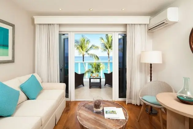 Ocean Front, Junior Suite