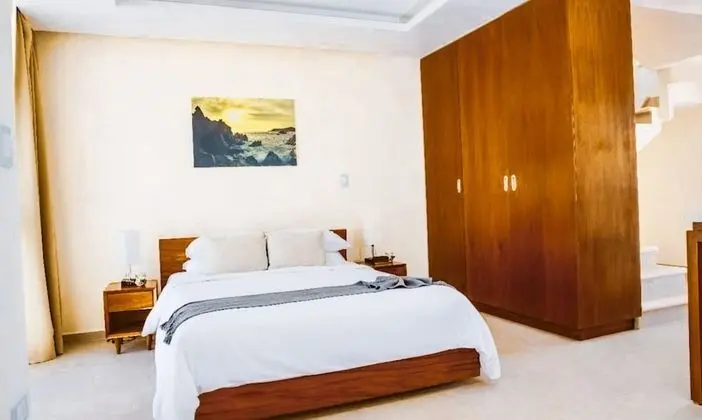 Deluxe Penthouse Studio Rooftop Pool