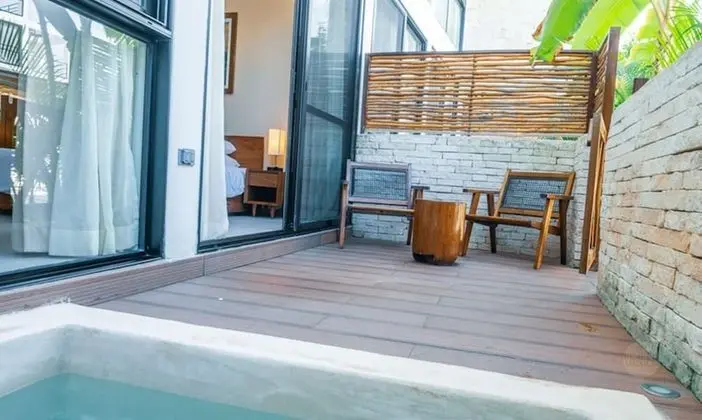 Deluxe Studio With Private Plunge Pool