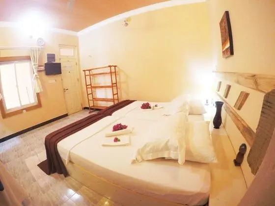 Deluxe Oda, Sigara İçilebilir