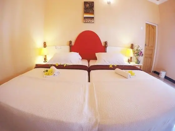 Deluxe Oda, Sigara İçilebilir