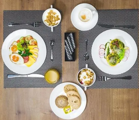 Üç Kişilik Oda, 3 Tek Kişilik Yatak