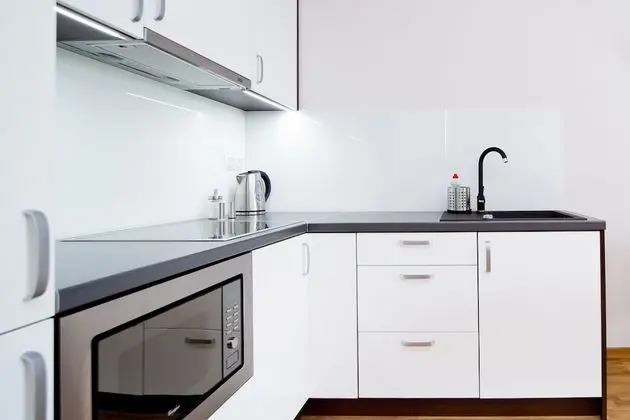 Luxury Apart Daire, 1 Yatak Odası, Balkon, Bahçe Manzaralı