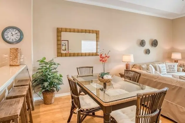 Daire (Way Down in Kokomo)