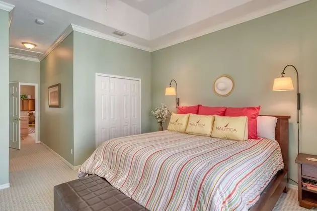 Daire (Way Down in Kokomo)