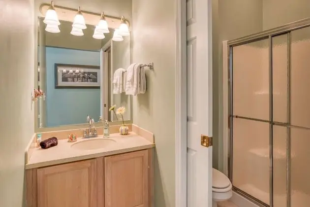 Daire (Way Down in Kokomo)