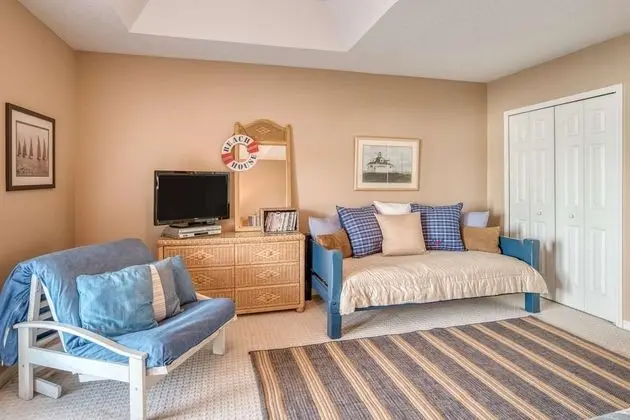 Daire (Way Down in Kokomo)