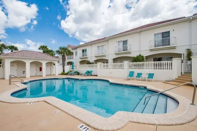 Daire (Way Down in Kokomo)