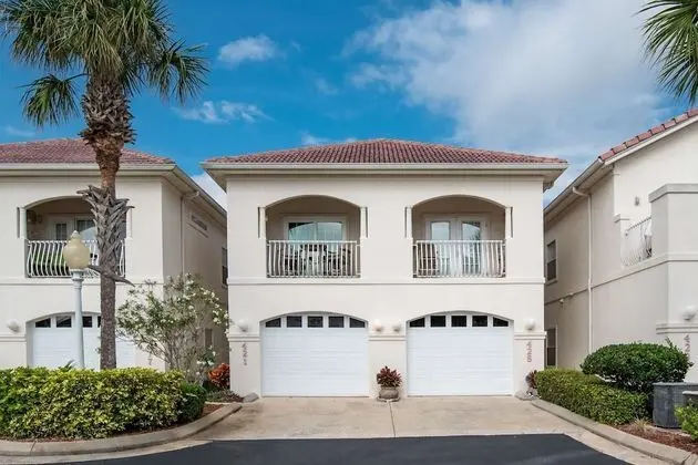 Daire (Way Down in Kokomo)