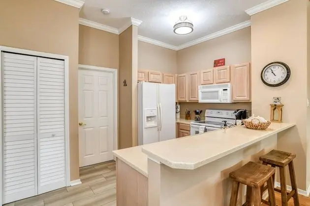 Daire (Way Down in Kokomo)