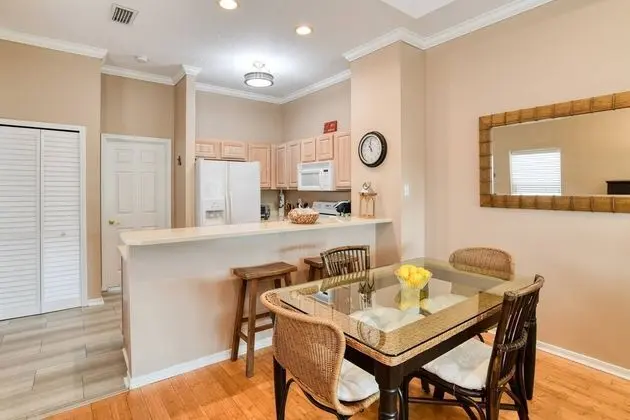 Daire (Way Down in Kokomo)