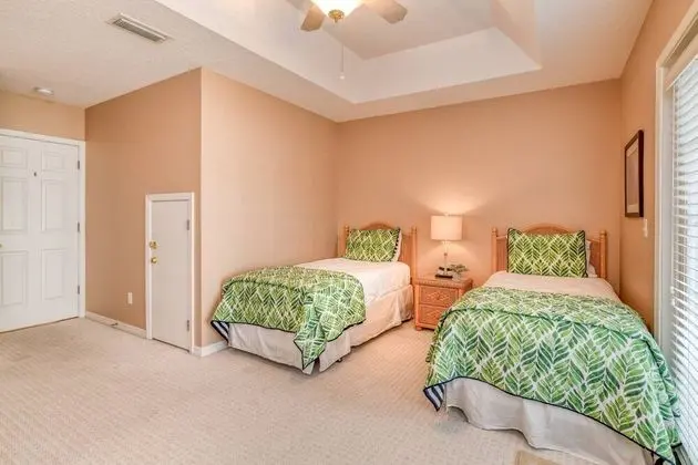 Daire (Way Down in Kokomo)