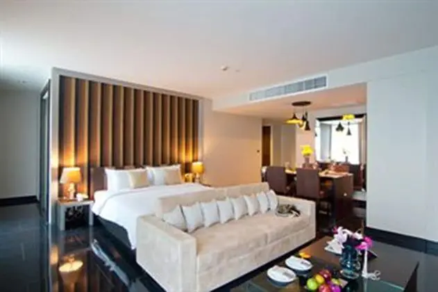 Mini Suite