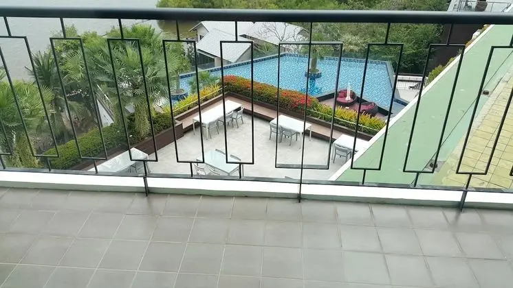 Mini Suite