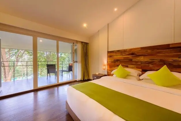 Deluxe Tek Büyük veya İki Ayrı Yataklı Oda, Balkon