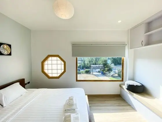 Family Room (Free Drop Off to Airport)