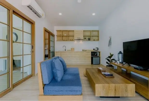 Japanese Room (Free Drop Off to Airport)