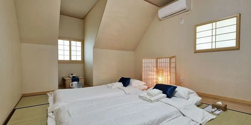 Traditional Oda (Japanese Style, For 2 Guests)