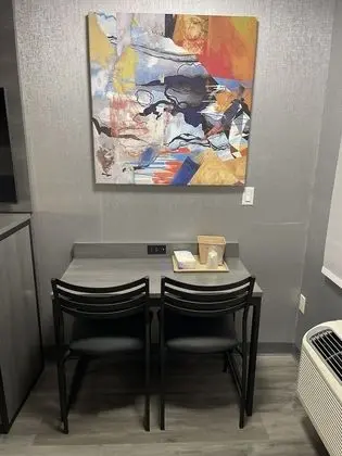 Basic Tek Büyük Yataklı Oda