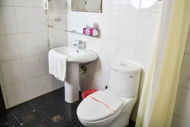 Standard Tek Büyük Yataklı Oda (without window)