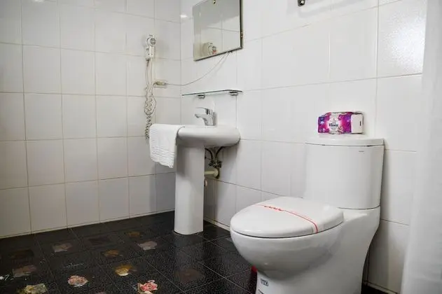 Standard Tek Büyük Yataklı Oda (without window)