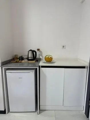 Apart Oda,Havuz Manzaralı,Balkonlu