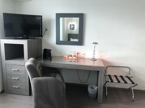 Double room with street view