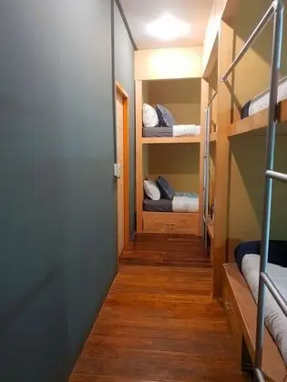 Family Room with Private Bathroom (Bunk Bed)